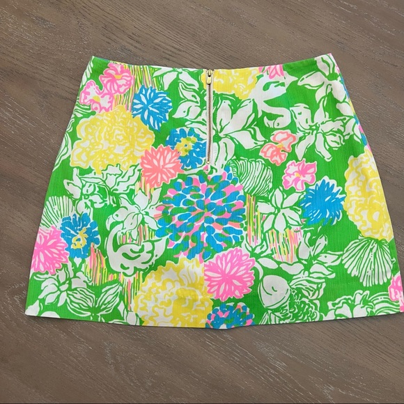 NWOT Lilly Pulitzer Skort Size 00 - Picture 4 of 5